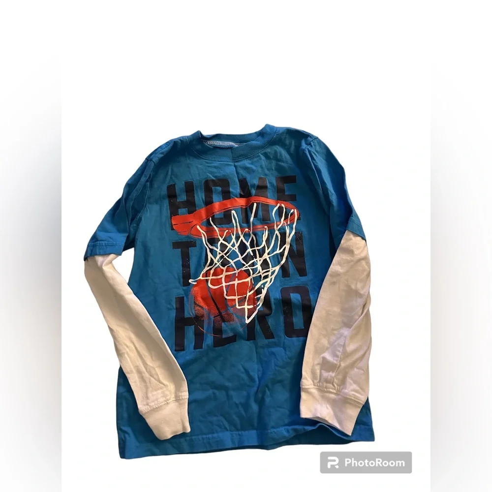Carter’s boys long sleeve basketball tee in blue and white| size: 7